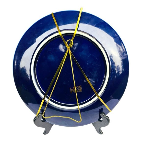 Limoges Castel France 10” Plate Cobalt Blue 22k Gold Trim "The Proposal" - Picture 5 of 10